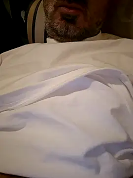 1talianBeutifulCock online show from October 26, 5:52 pm