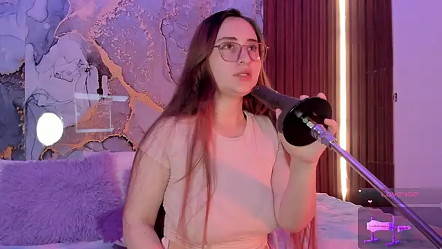 centaurigirl online show from October 28, 11:07 pm