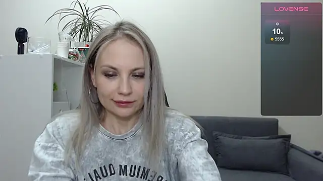 Sunny bunny6 online show from February 7, 11:13 pm