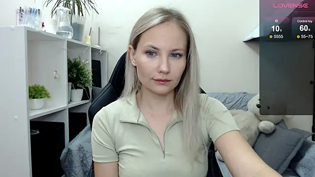 Sunny bunny6 online show from October 3, 5:59 am