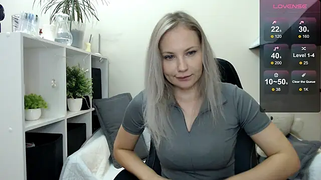 Sunny bunny6 online show from October 10, 5:50 am