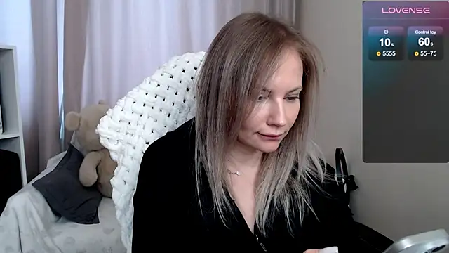 Sunny bunny6 online show from April 11, 4:17 am