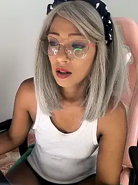 Amaliu  online show from February 1, 7:34 pm