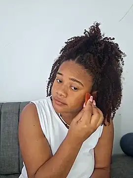 DANIELA MICHEL online show from December 26, 12:38 pm