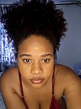 DANIELA MICHEL online show from January 11, 9:57 pm