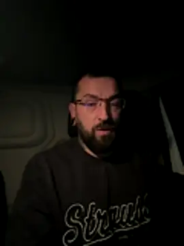 Snapshot of _Haptic_ chatting on November 5, 4:12 am Haptic online show from November 5, 4:12 am