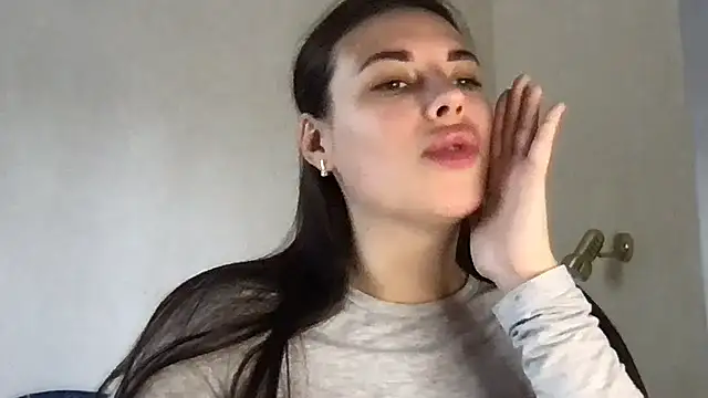 Snapshot of MoonriseGoddess chatting on April 29, 7:56 am MoonriseGoddess online show from April 29, 7:56 am