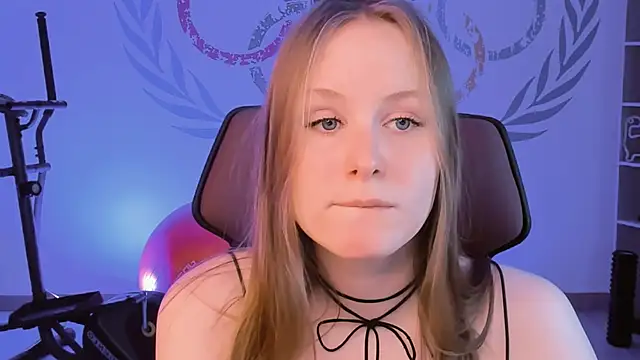 Snapshot of VivienLeeigh chatting on January 29, 1:07 pm VivienLeeigh online show from January 29, 1:07 pm