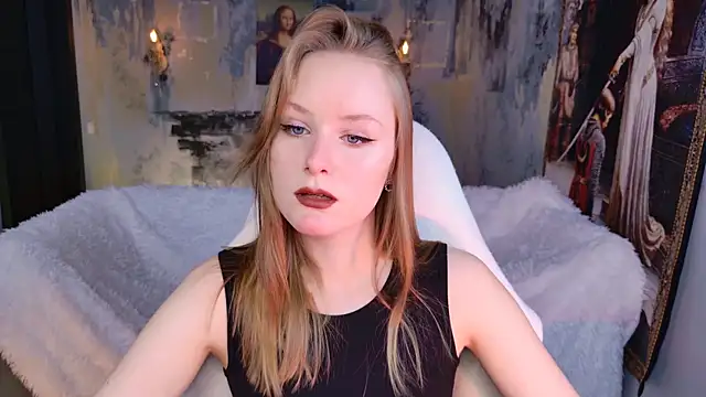 VivienLeeigh online show from April 3, 5:16 am