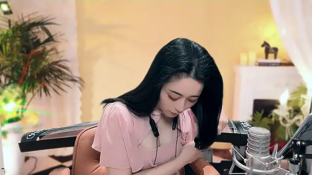 Snapshot of Tian-xin-999 chatting on March 5, 4:13 pm Tian-xin-999 online show from March 5, 4:13 pm