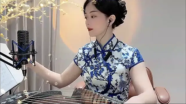 Snapshot of Tian-xin-999 chatting on September 11, 2:17 pm Tian-xin-999 online show from September 11, 2:17 pm