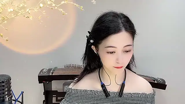 Snapshot of Tian-xin-999 chatting on September 14, 3:44 pm Tian-xin-999 online show from September 14, 3:44 pm