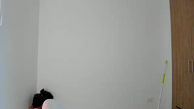 AriaMontgomery online show from January 7, 11:51 pm