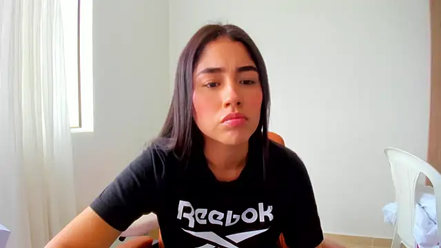 AriaMontgomery online show from April 28, 6:57 pm