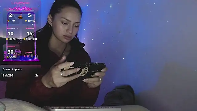 holy juli online show from February 27, 6:29 am