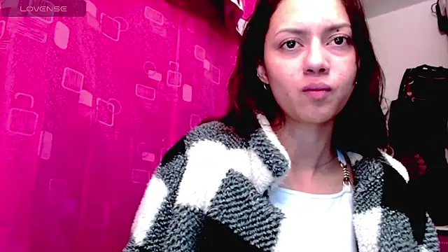 holy juli online show from January 15, 4:17 am