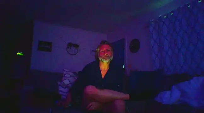 onlym4m online show from February 13, 1:26 pm