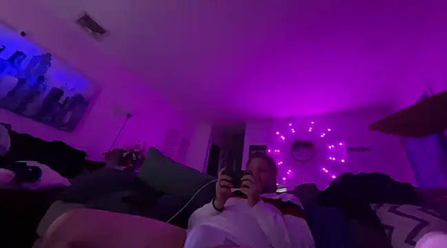 onlym4m online show from February 14, 10:58 pm