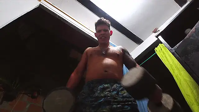 Snapshot of King_russo chatting on March 4, 4:38 am King russo online show from March 4, 4:38 am