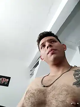 Snapshot of King_russo chatting on September 14, 7:35 pm King russo online show from September 14, 7:35 pm