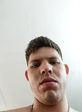 Snapshot of King_russo chatting on October 19, 9:04 pm King russo online show from October 19, 9:04 pm