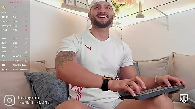 Snapshot of JeanColleman chatting on February 20, 3:45 am JeanColleman online show from February 20, 3:45 am