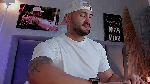 Snapshot of JeanColleman chatting on October 8, 3:59 am JeanColleman online show from October 8, 3:59 am