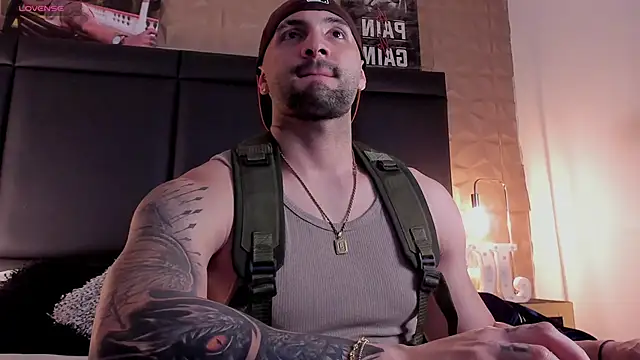 Snapshot of JeanColleman chatting on October 31, 4:13 am JeanColleman online show from October 31, 4:13 am