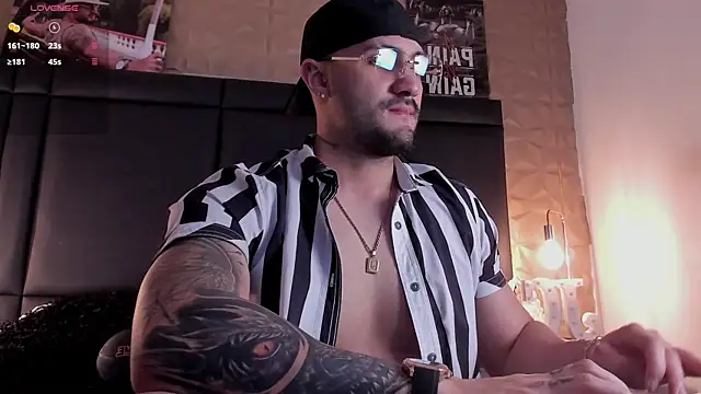 Snapshot of JeanColleman chatting on November 8, 4:12 am JeanColleman online show from November 8, 4:12 am