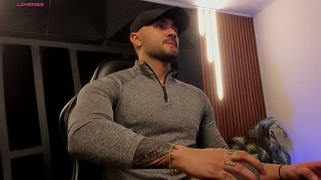 Snapshot of JeanColleman chatting on November 26, 11:17 pm JeanColleman online show from November 26, 11:17 pm