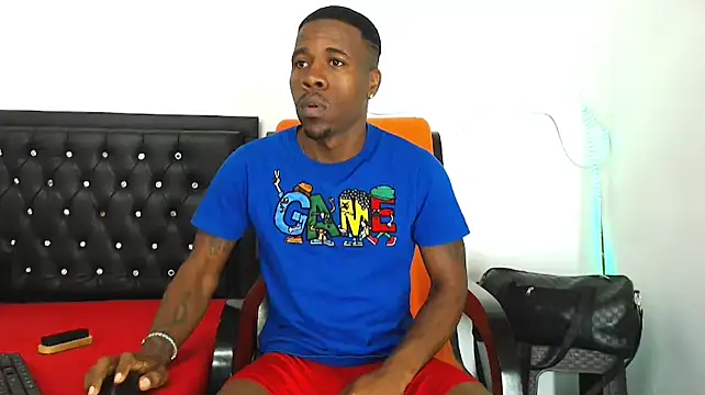 Damian hart 24CM online show from November 26, 8:37 am