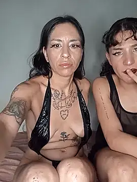 LaCristinatrans online show from February 17, 11:44 pm