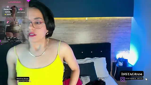 victoria byte online show from September 22, 8:33 pm