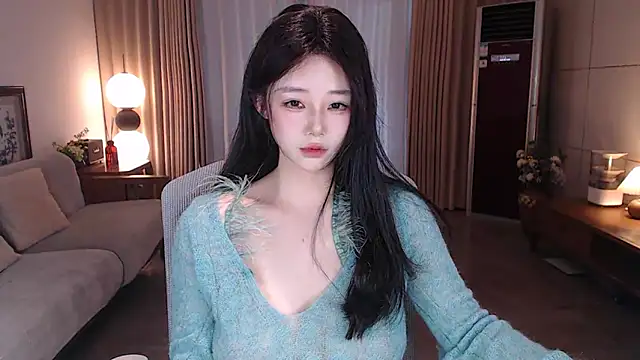 sweateanv  online show from February 9, 7:23 am