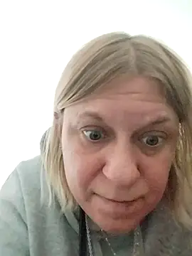 Playmate86 online show from March 7, 6:54 pm