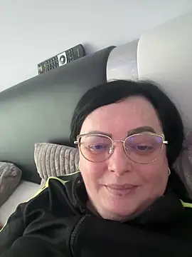 Amandamuller1982 online show from February 18, 5:42 am