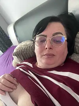 Amandamuller1982 online show from March 10, 1:10 pm