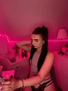 AdelinaAlia online show from September 18, 7:38 pm