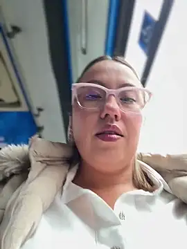 VIOLETA-25  online show from March 12, 2:56 pm