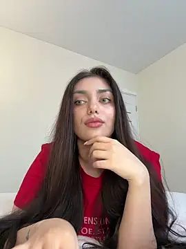 Snapshot of Sweet_Khalifa_ chatting on February 14, 1:29 pm Sweet Khalifa  online show from February 14, 1:29 pm