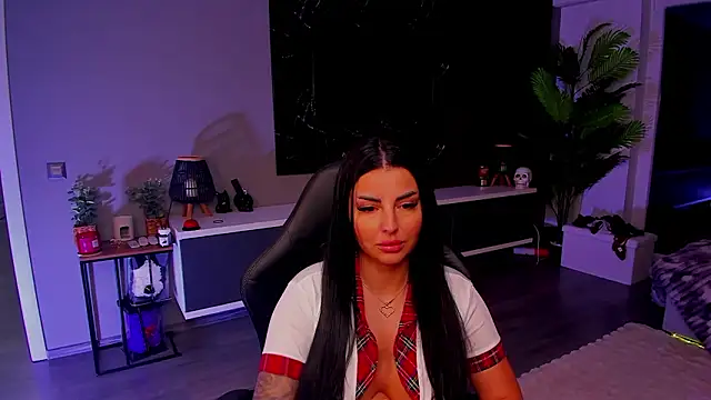 anemarieejolie online show from March 14, 7:30 pm