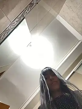 Snapshot of bonnie_18x chatting on January 14, 12:24 pm bonnie 18x online show from January 14, 12:24 pm