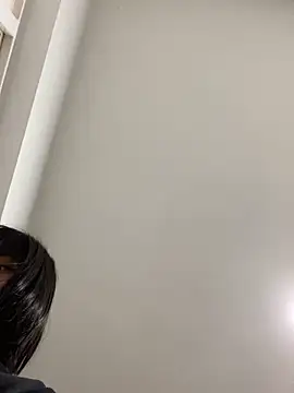 Snapshot of bonnie_18x chatting on February 13, 12:32 pm bonnie 18x online show from February 13, 12:32 pm