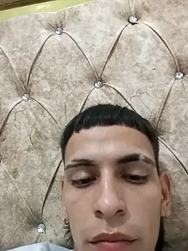 Y4NcA online show from January 15, 4:39 am