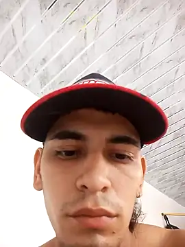 Y4NcA online show from April 30, 1:39 pm