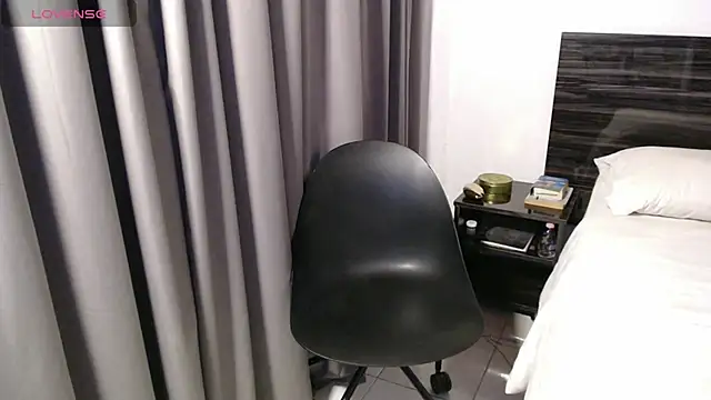 Snapshot of FaustoCock chatting on March 4, 1:12 am FaustoCock online show from March 4, 1:12 am