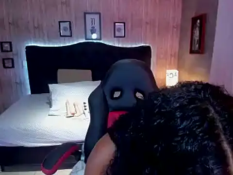 Edelaine rogers online show from February 13, 3:29 am