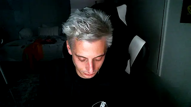 Dylansd online show from December 29, 11:18 am