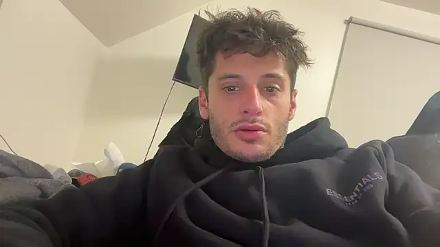 Dylansd online show from October 31, 2:34 am