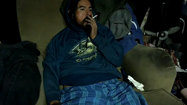 Snapshot of linksjack1010 chatting on December 3, 1:09 pm linksjack1010 online show from December 3, 1:09 pm